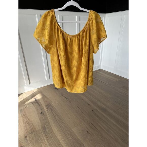 Lane Bryant Womens Mustard Yellow Chevron Textured Loose Fit Blouse Size 14 - Picture 3 of 11